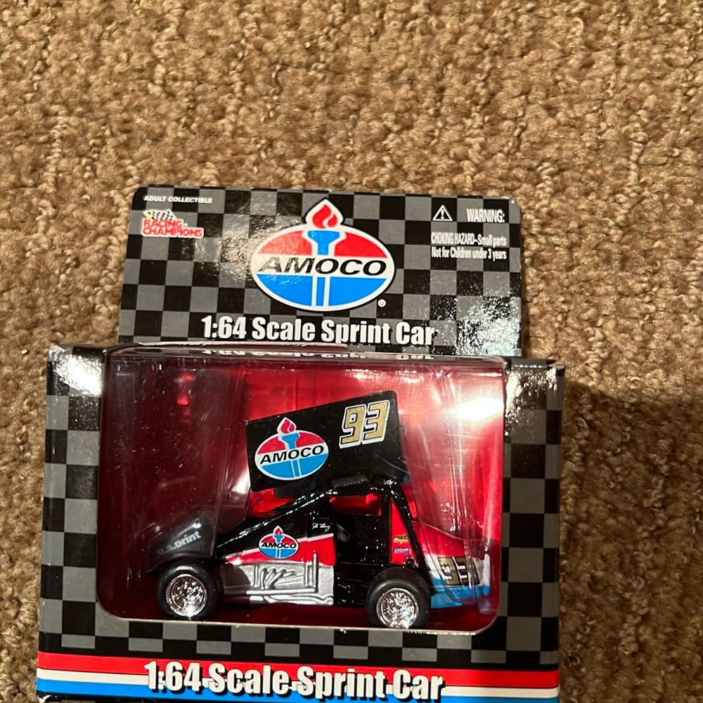 Racing Champions 1/64 Scale Amoco Sprint Car #93 1999
